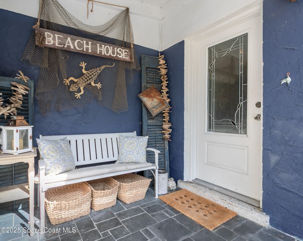 905 S Brevard Avenue, Cocoa Beach, FL 32931