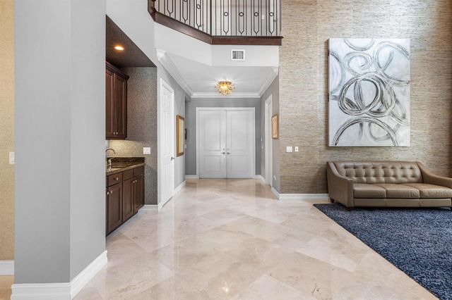 8658 Lewis River Road, Delray Beach, FL 33446