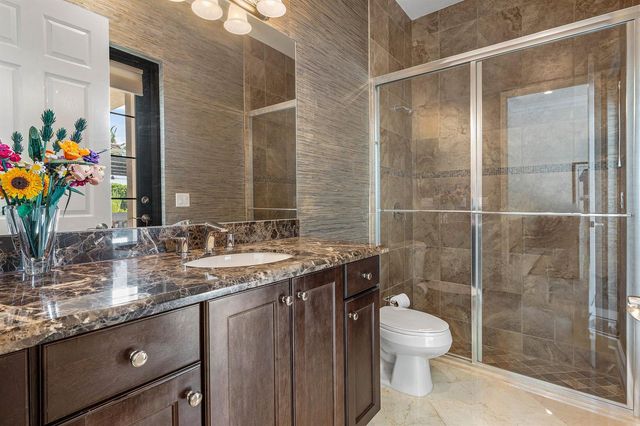 8658 Lewis River Road, Delray Beach, FL 33446