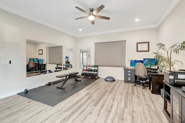 8658 Lewis River Road, Delray Beach, FL 33446