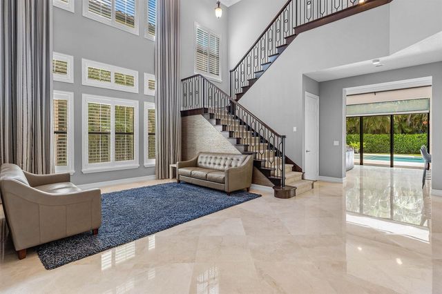 8658 Lewis River Road, Delray Beach, FL 33446