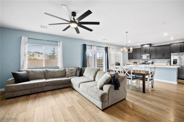 1638 Dire Wolf Avenue, North Las Vegas, NV 89084