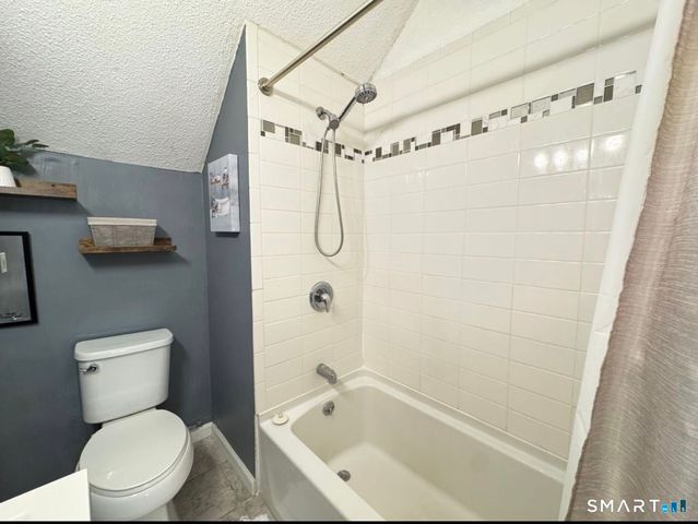 21 Pond Lily Avenue 3, New Haven, CT 06515