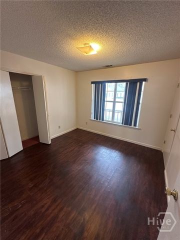 7322 Albert Street, Savannah, GA 31406