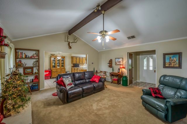 740 Montvale Drive, Mansfield, TX 76063