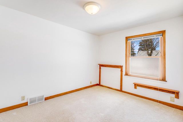 1503 S 25th STREET, Manitowoc, WI 54220