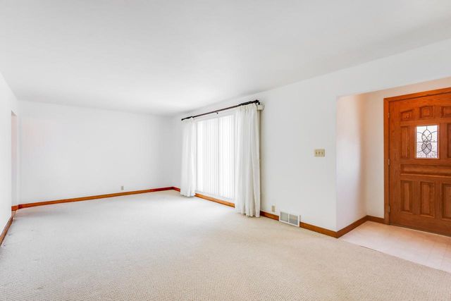 1503 S 25th STREET, Manitowoc, WI 54220