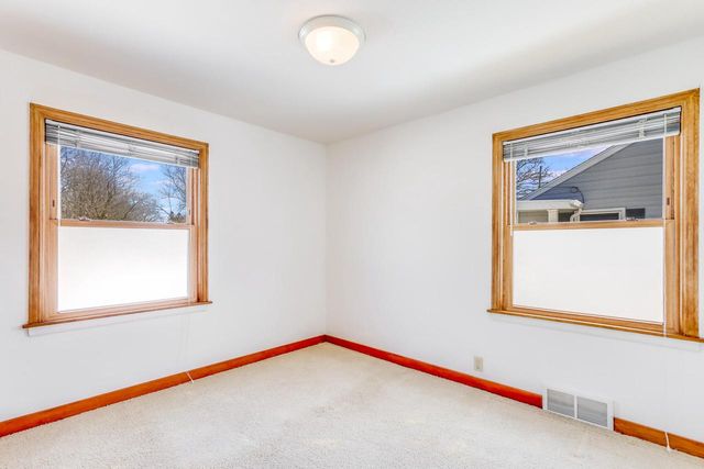 1503 S 25th STREET, Manitowoc, WI 54220