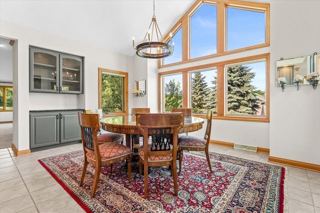 S25W29272 Cambrian RIDGE, Waukesha, WI 53188