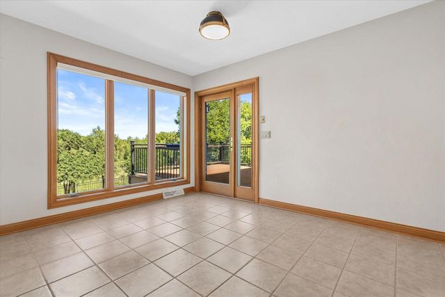 S25W29272 Cambrian RIDGE, Waukesha, WI 53188