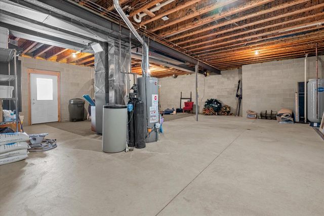 S25W29272 Cambrian RIDGE, Waukesha, WI 53188