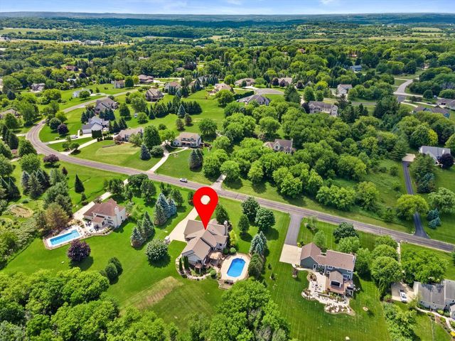 S25W29272 Cambrian RIDGE, Waukesha, WI 53188
