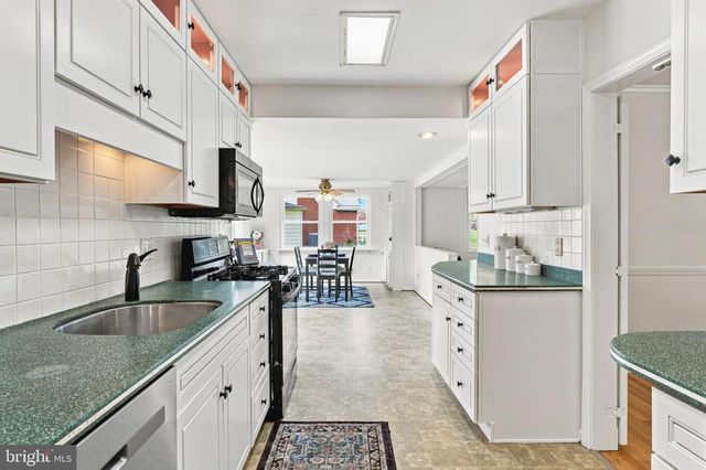 1600 DENNIS AVE, Baltimore, MD 21204