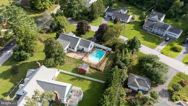 1600 DENNIS AVE, Baltimore, MD 21204
