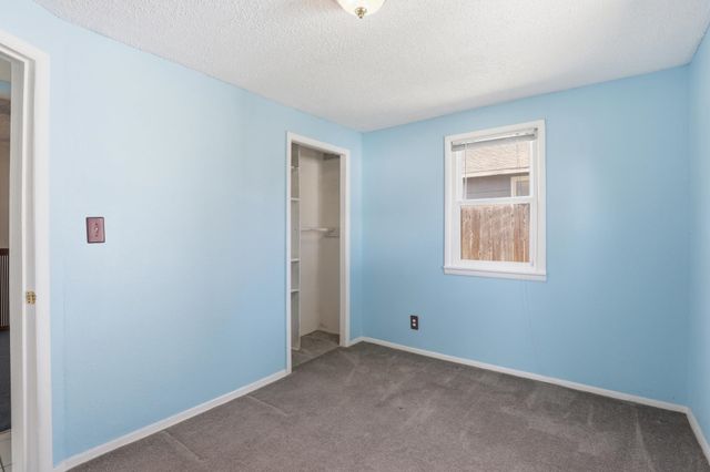1407 E Nebraska Ave, Spokane, WA 99208