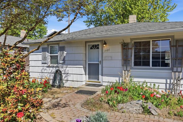 1407 E Nebraska Ave, Spokane, WA 99208