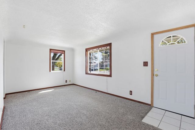 1407 E Nebraska Ave, Spokane, WA 99208
