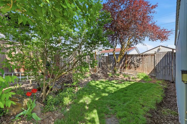 1407 E Nebraska Ave, Spokane, WA 99208