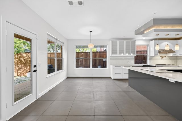 3225 Heatherbrook Drive, Plano, TX 75074