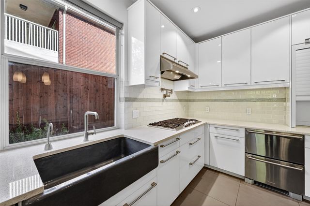 3225 Heatherbrook Drive, Plano, TX 75074