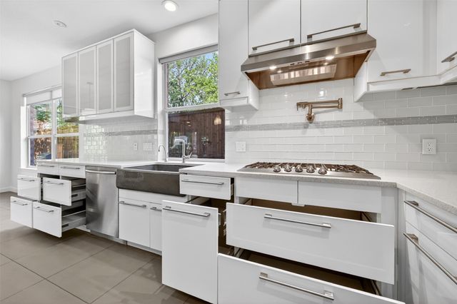 3225 Heatherbrook Drive, Plano, TX 75074