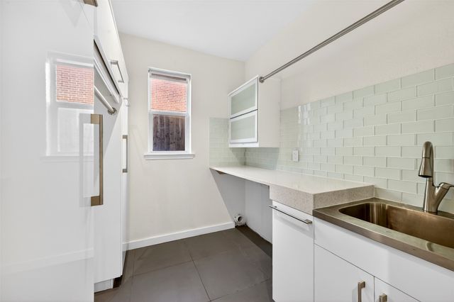 3225 Heatherbrook Drive, Plano, TX 75074