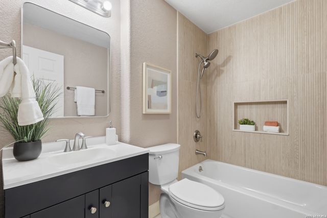 118 Tipton, San Antonio, TX 78204