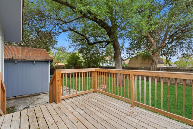 118 Tipton, San Antonio, TX 78204