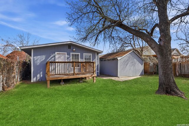 118 Tipton, San Antonio, TX 78204