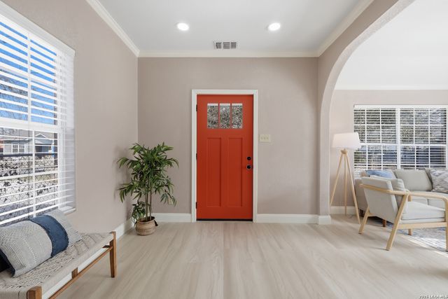 118 Tipton, San Antonio, TX 78204