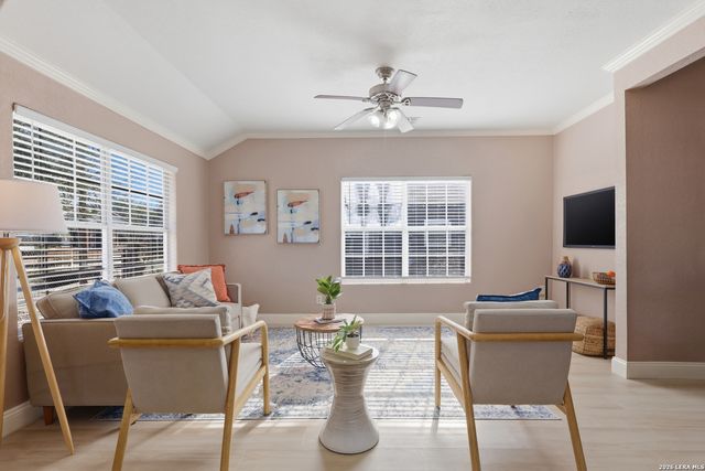 118 Tipton, San Antonio, TX 78204