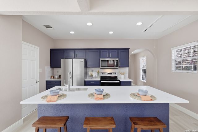 118 Tipton, San Antonio, TX 78204