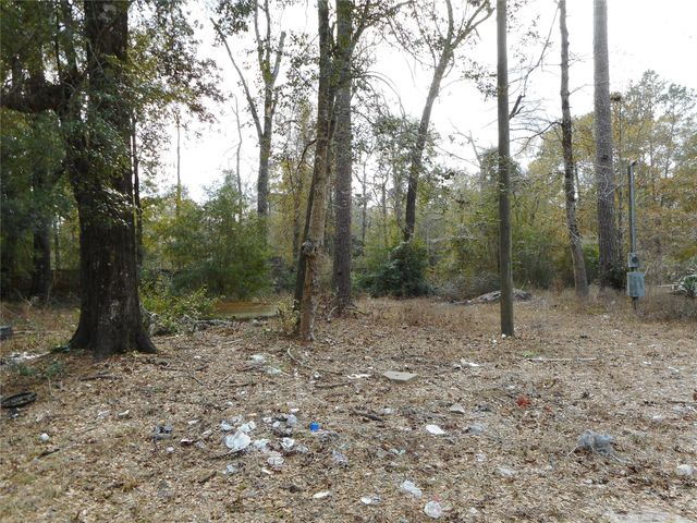 111 County Road 3891 N, Cleveland, TX 77328