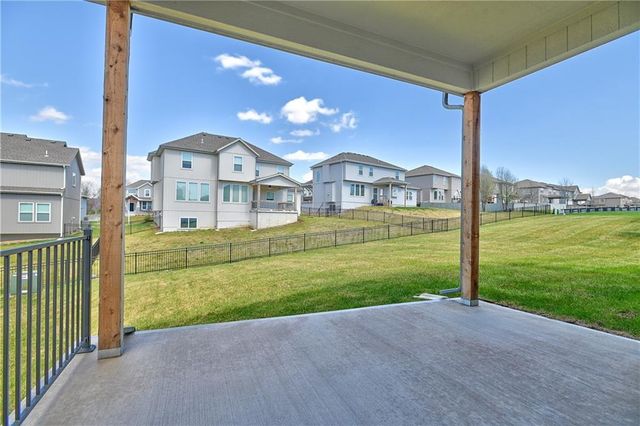 2696 W Park Street, Olathe, KS 66061