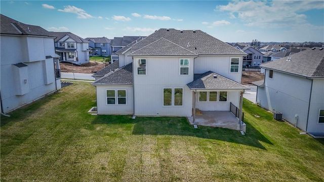 2696 W Park Street, Olathe, KS 66061