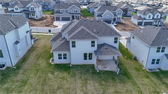 2696 W Park Street, Olathe, KS 66061