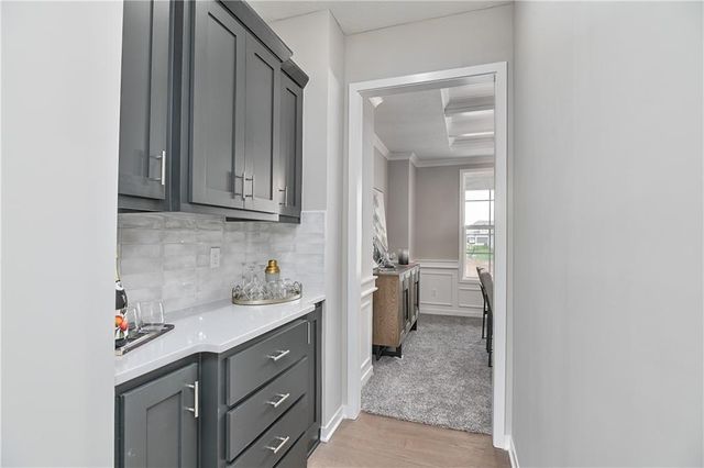 2696 W Park Street, Olathe, KS 66061