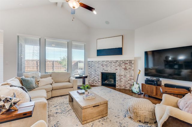 14328 Padden Park Lane, Roanoke, TX 76262