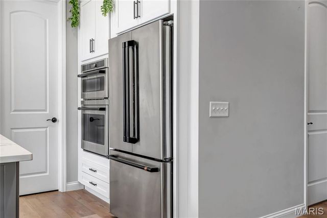 1016 Bellevaux Place, St Charles, MO 63301