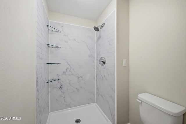 252 E 9TH Drive, Mesa, AZ 85210