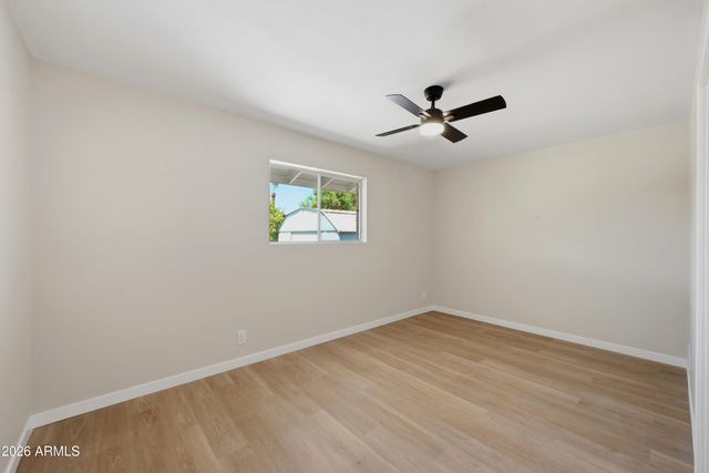 252 E 9TH Drive, Mesa, AZ 85210