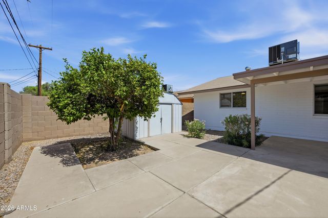 252 E 9TH Drive, Mesa, AZ 85210