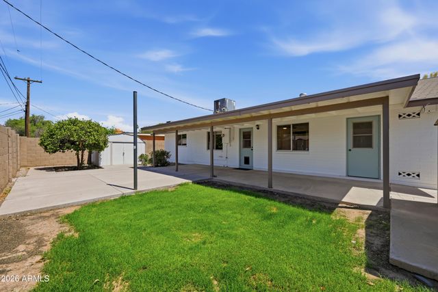252 E 9TH Drive, Mesa, AZ 85210