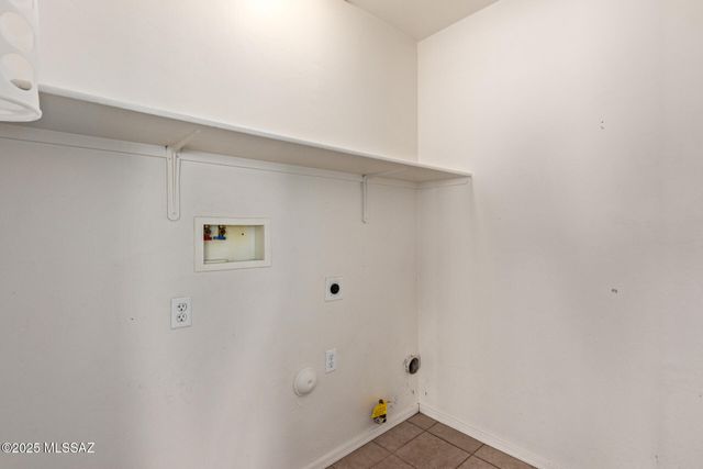 7159 S Oakbank Drive, Tucson, AZ 85757