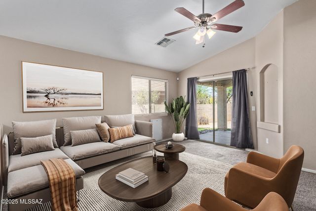 7159 S Oakbank Drive, Tucson, AZ 85757