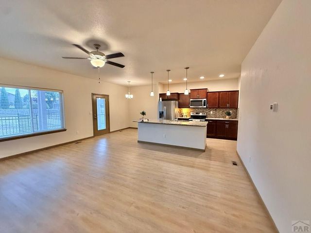 1631 Positano Ct, Pueblo, CO 81008