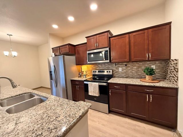 1631 Positano Ct, Pueblo, CO 81008