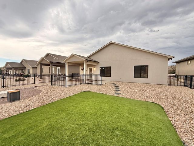 1631 Positano Ct, Pueblo, CO 81008