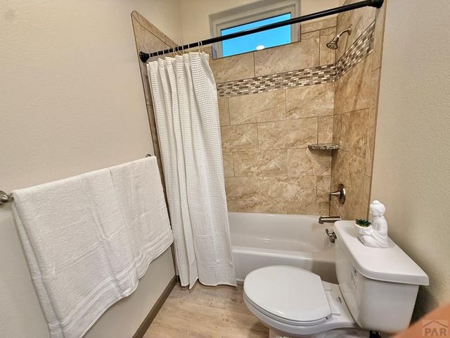 1631 Positano Ct, Pueblo, CO 81008