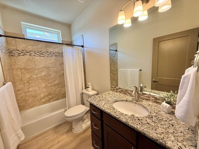 1631 Positano Ct, Pueblo, CO 81008